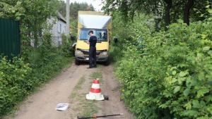 В Минске Mercedes, двигаясь задним ходом, насмерть сбил женщину