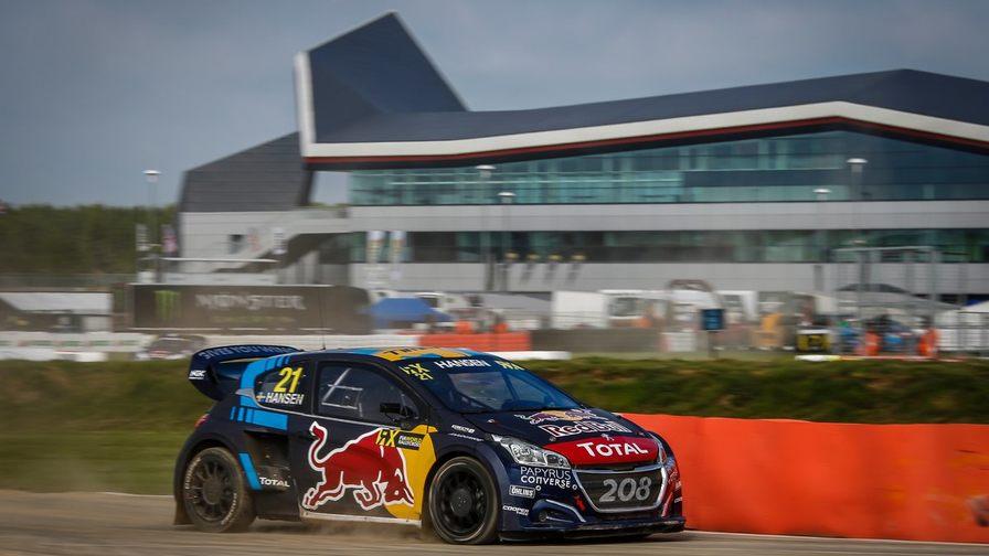 Тимми Хансен победил на этапе WRX в Сильверстоуне