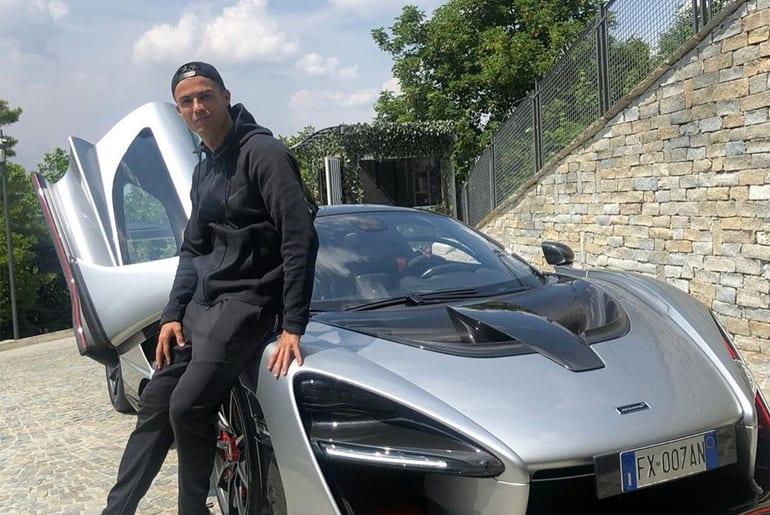 В гараже Криштиану Роналду появился самый дорогой суперкар McLaren