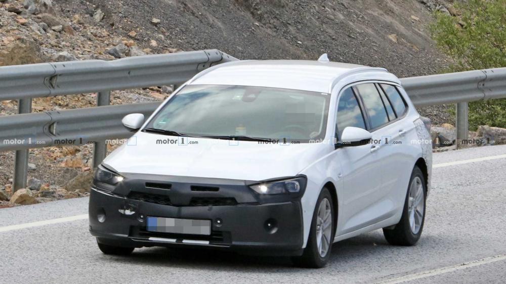 Opel Insignia Sports Tourer: больше, чем фейслифтинг?