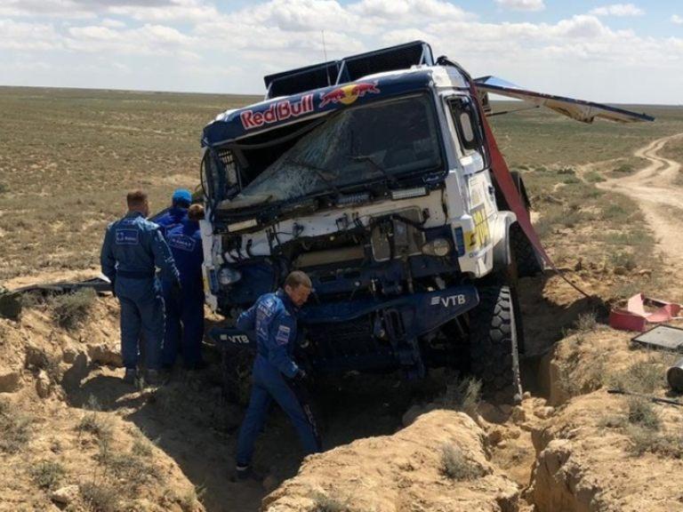 Эдуард Николаев прокомментировал аварию на Ралли Казахстана