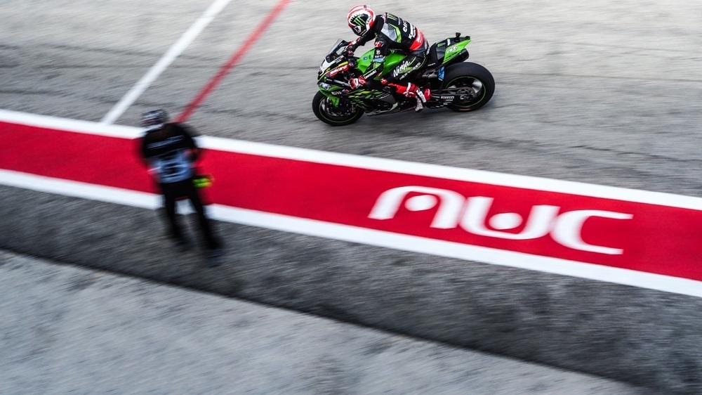 Плохая погода внесла коррективы в тесты WSBK в Мизано