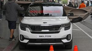 Новый кроссовер Kia для России сфотографировали без камуфляжа