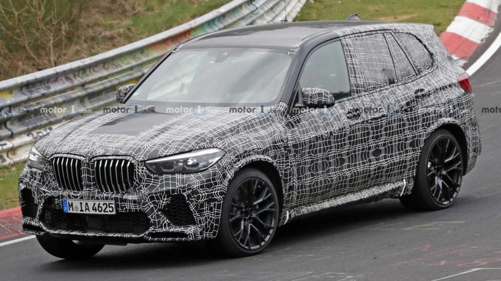 Новый BMW X5 M проходит испытания на Нюрбургринге