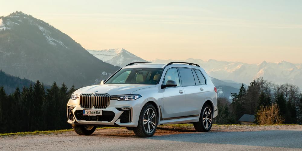 BMW отзывает кроссоверы X7 в России