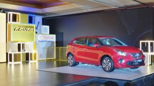 Toyota выпустила дешевый хэтчбек на базе Suzuki Baleno