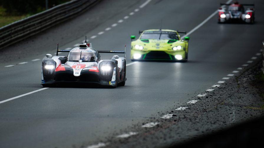 Алонсо – двукратный победитель Ле-Мана, SMP Racing на подиуме