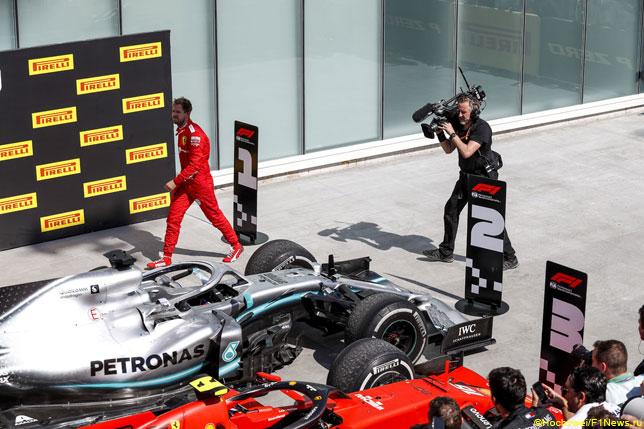 Ferrari направила запрос FIA о пересмотре штрафа Феттеля