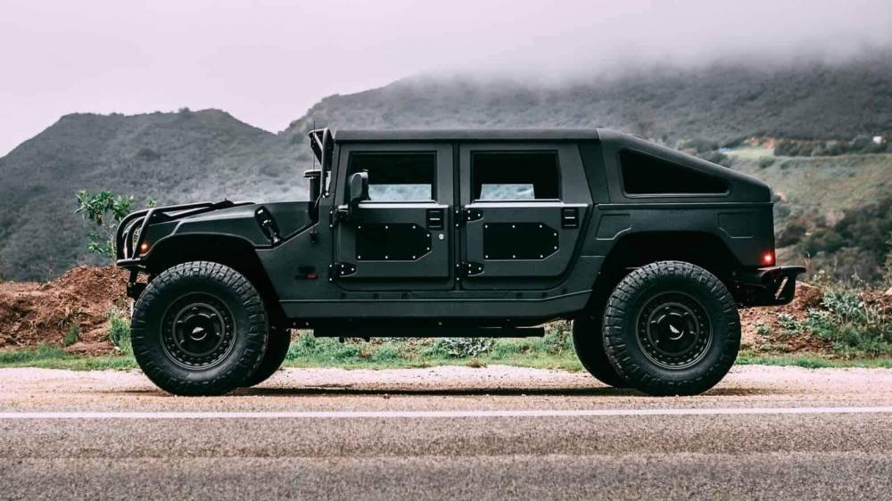 Под маркой Hummer будут производить брутальные электромобили