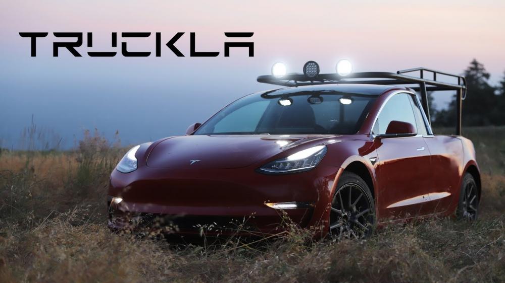 Tesla Model 3 превратили в пикап