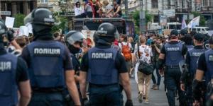 В центре Киева на выходных ограничат движение транспорта