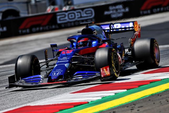 В Toro Rosso надеются отыграться в гонке
