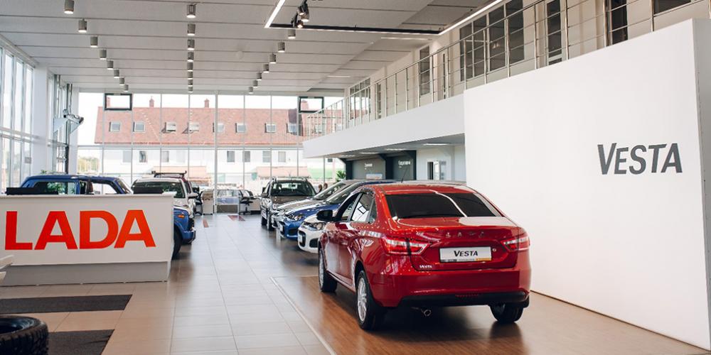 С 1 июля АвтоВАЗ поднял цены на Lada Granta и Lada Vesta