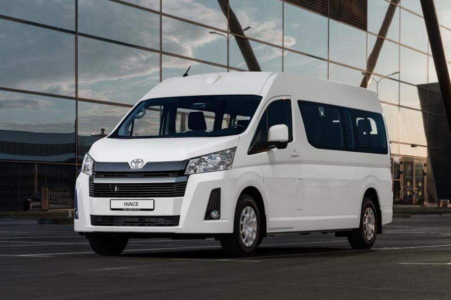 В России начали принимать заказы на новую Toyota Hiace: от 3 млн рублей