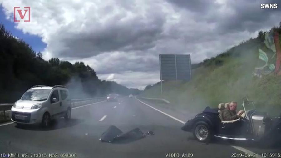Видео: спорткар Morgan врезался в кроссовер Audi на большой скорости