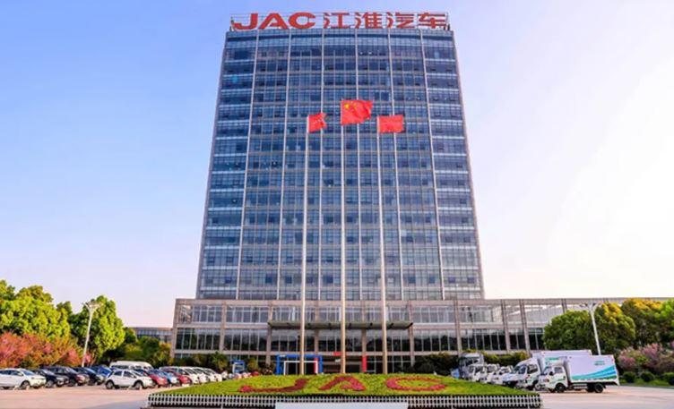 Китайского автопроизводителя JAC оштрафовали за мошенничество