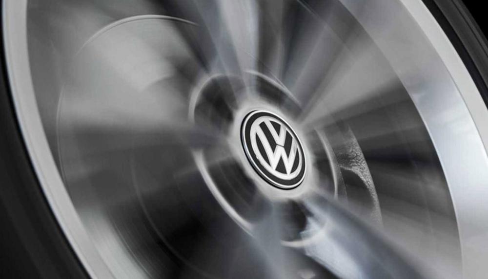 Volkswagen получил колпачки, как на Rolls-Royce и Bentley