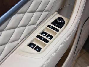 HongQi HS7