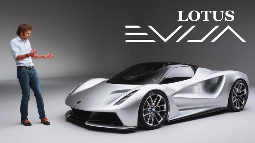 Удивительный электромобиль Lotus Evija на видео выглядит еще лучше