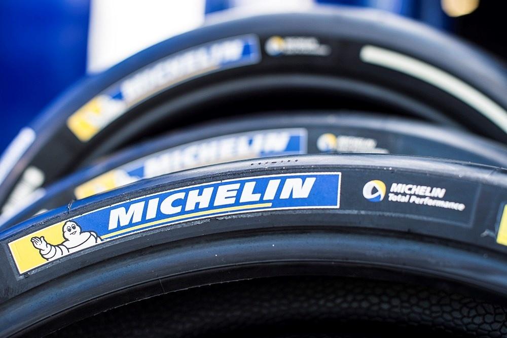 Новая резина Michelin сделает MotoGP быстрее в 2020 году