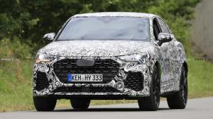 Audi вывела на тесты купе-кроссовер RS Q3 Sportback