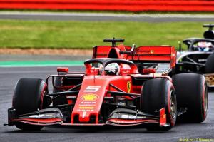 Феттель не может найти подход к Ferrari SF90