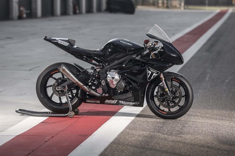 Мотоцикл Triumph Daytona Moto2 765 Limited Edition выпустят в ограниченном количестве