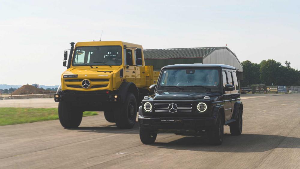 Видео: G-Class сравнили с Mercedes-Benz Unimog на бездорожье