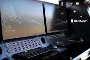 В Renault заключили контракт с HP
