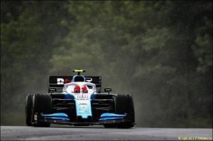 На влажной трассе в Williams уступили не так много