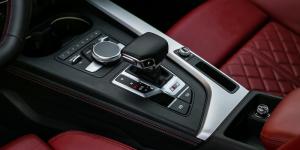 В России выросли продажи автомобилей с «автоматом»