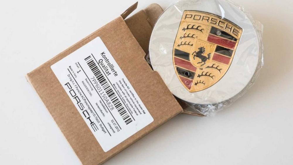 Porsche объявила войну контрафакту