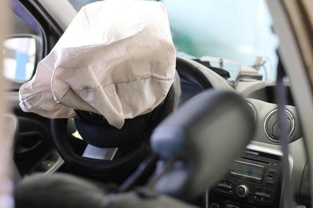 Takata выплатит крупную сумму жертвам смертельно опасных эйрбегов