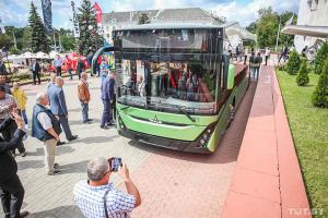 МАЗ-303