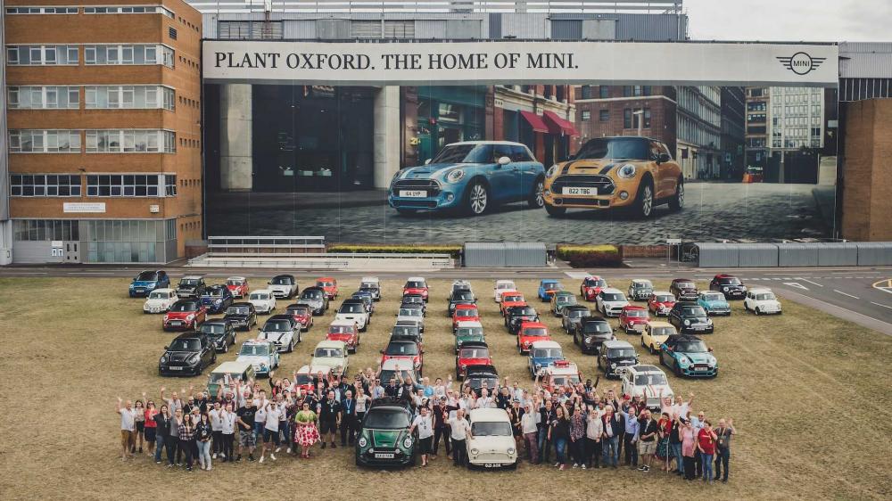 На свет появился 10-миллионный Mini