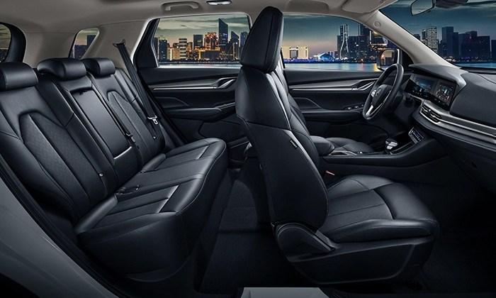 Changan рассекретил роскошный интерьер нового Changan CS55