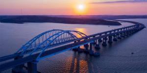 На Крымском мосту установлен рекорд по трафику