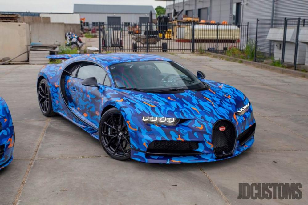 Гиперкары Bugatti Chiron и Veyron диджея Afrojack получили броский винил