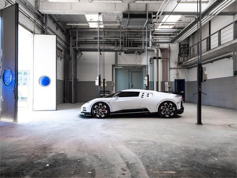Bugatti EB 110 Hommage