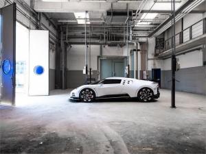 Bugatti EB 110 Hommage