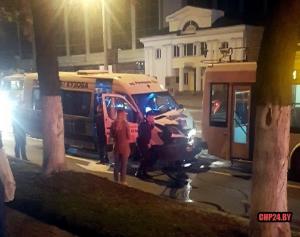 В Гомеле маршрутка столкнулась с троллейбусом