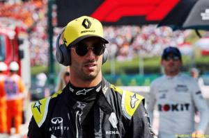 Риккардо надеется на прогресс Renault после перерыва