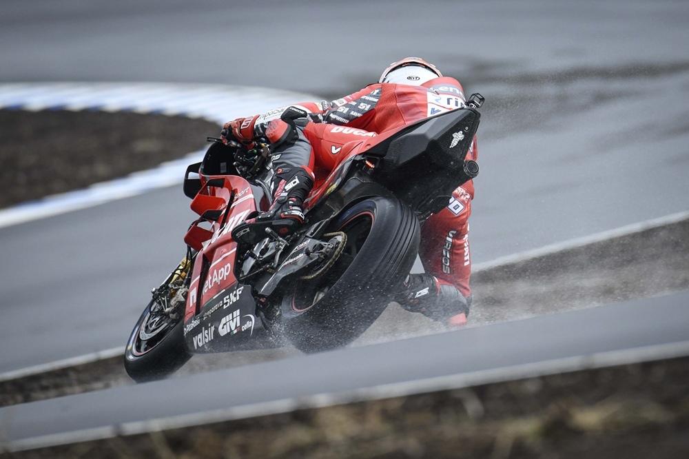 Стартовали испытания MotoGP на трассе КимиРинг