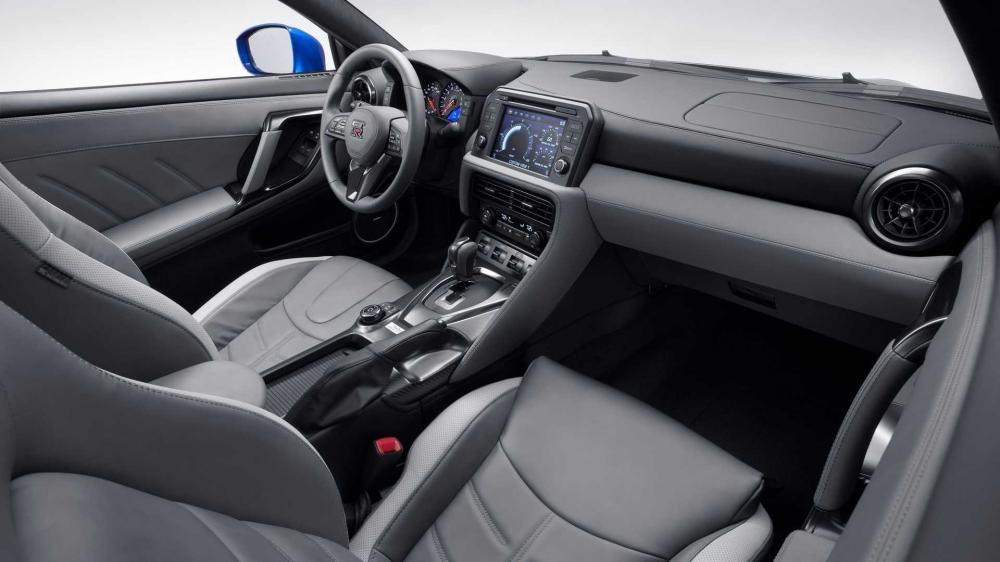 Nissan GT-R 50th Anniversary Edition