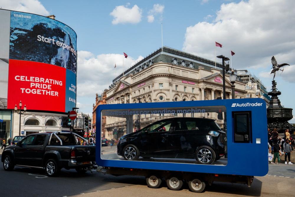 Автомат продажи Renault Zoe в Великобритании