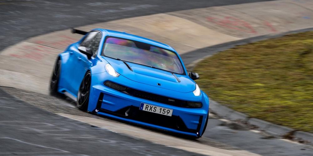 LYNK&Co 03 Cyan Concept