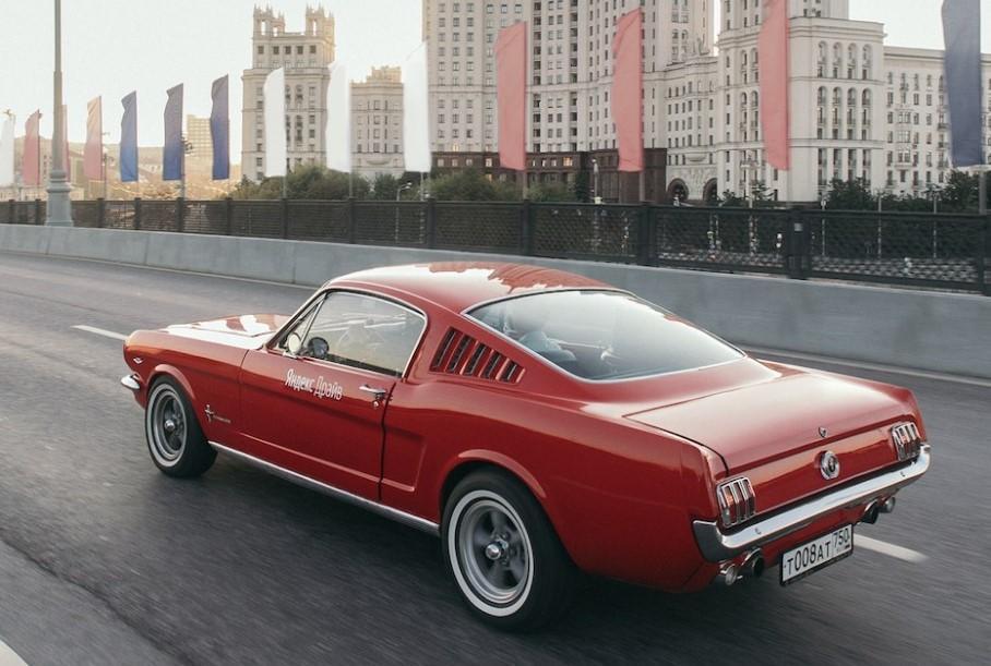 В каршеринге &laquo;Яндекса&raquo; появились два Ford Mustang конца 60-х
