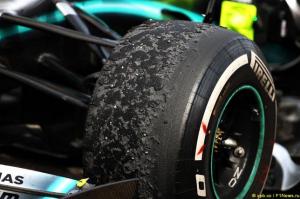 В Pirelli сделают более износостойкие шины