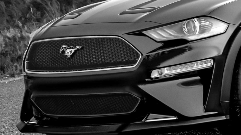 Эскиз кроссовера Ford Mustang