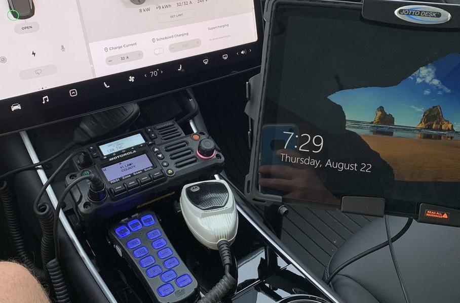 Tesla Model 3 для полиции Баргерсвилла